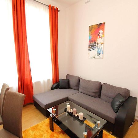 Checkvienna - Edelhof Apartments المظهر الخارجي الصورة
