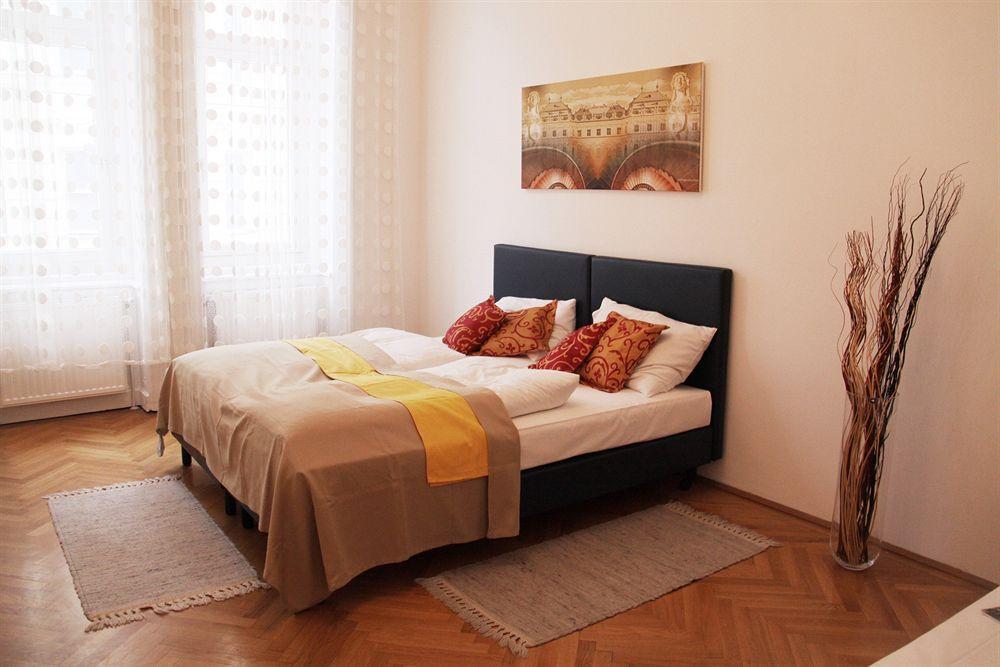 Checkvienna - Edelhof Apartments المظهر الخارجي الصورة