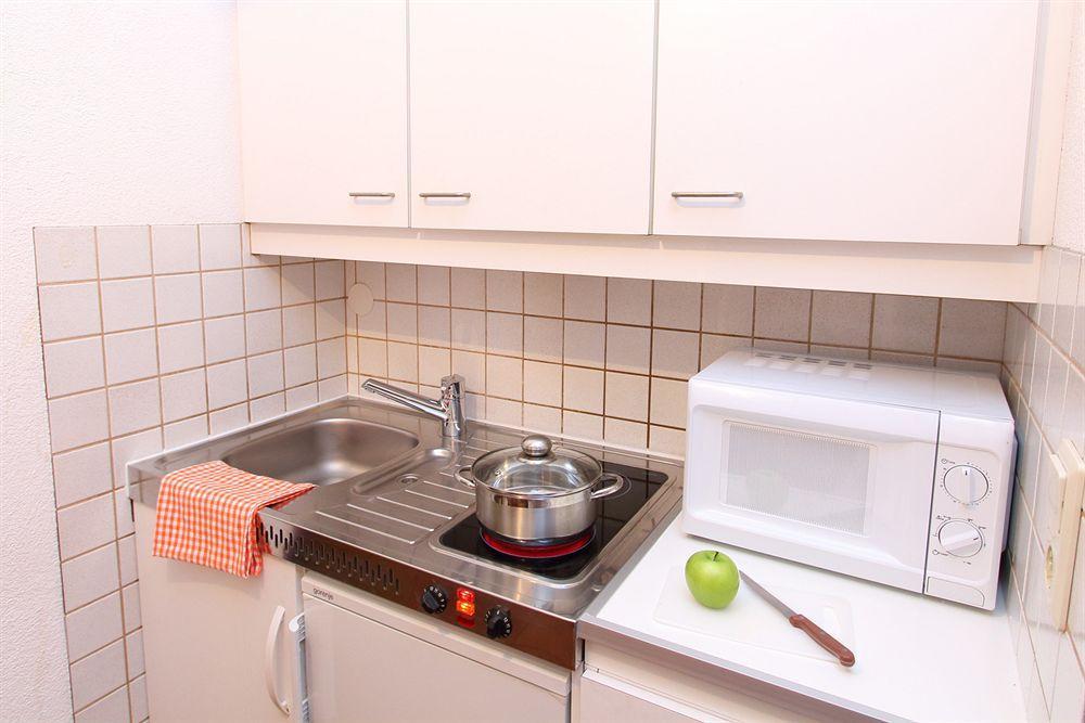 Checkvienna - Edelhof Apartments المظهر الخارجي الصورة