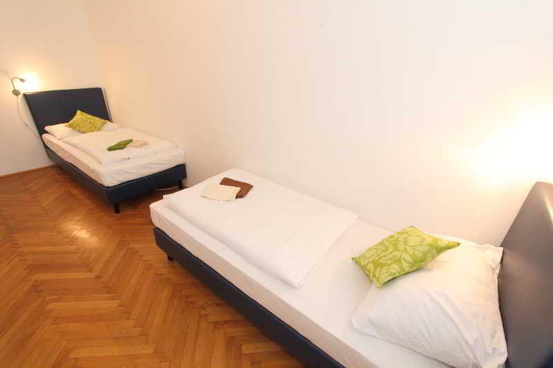 Checkvienna - Edelhof Apartments المظهر الخارجي الصورة