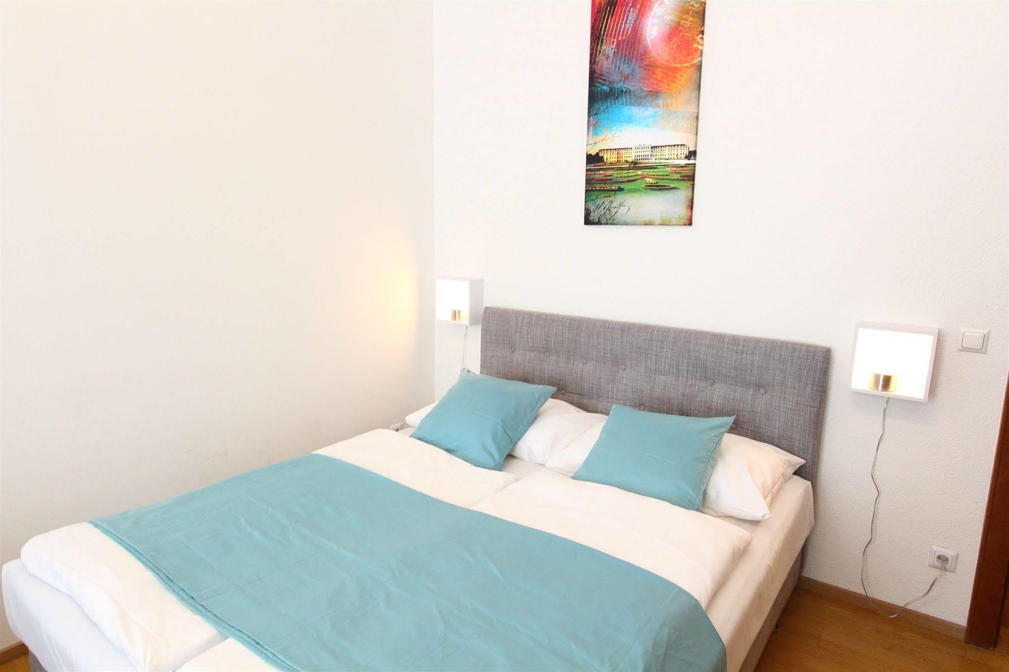 Checkvienna - Edelhof Apartments المظهر الخارجي الصورة