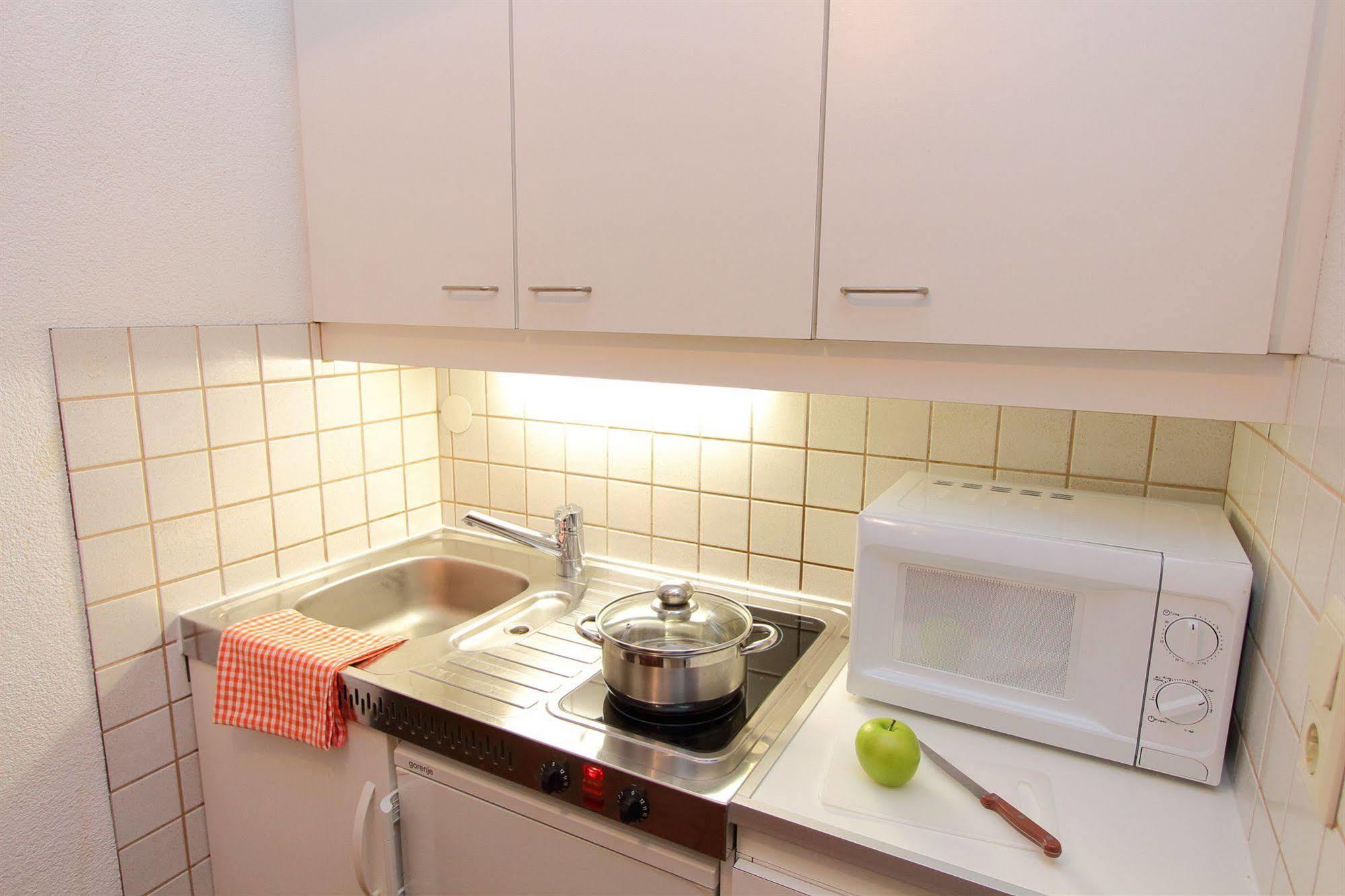Checkvienna - Edelhof Apartments المظهر الخارجي الصورة